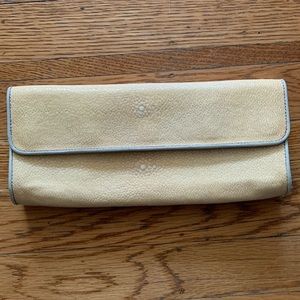 Tan/beige clutch